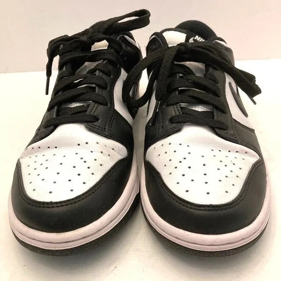Nike Black and White Dunk Sneakers Women's 7.5 DD1503-101 - Picture 3 of 10